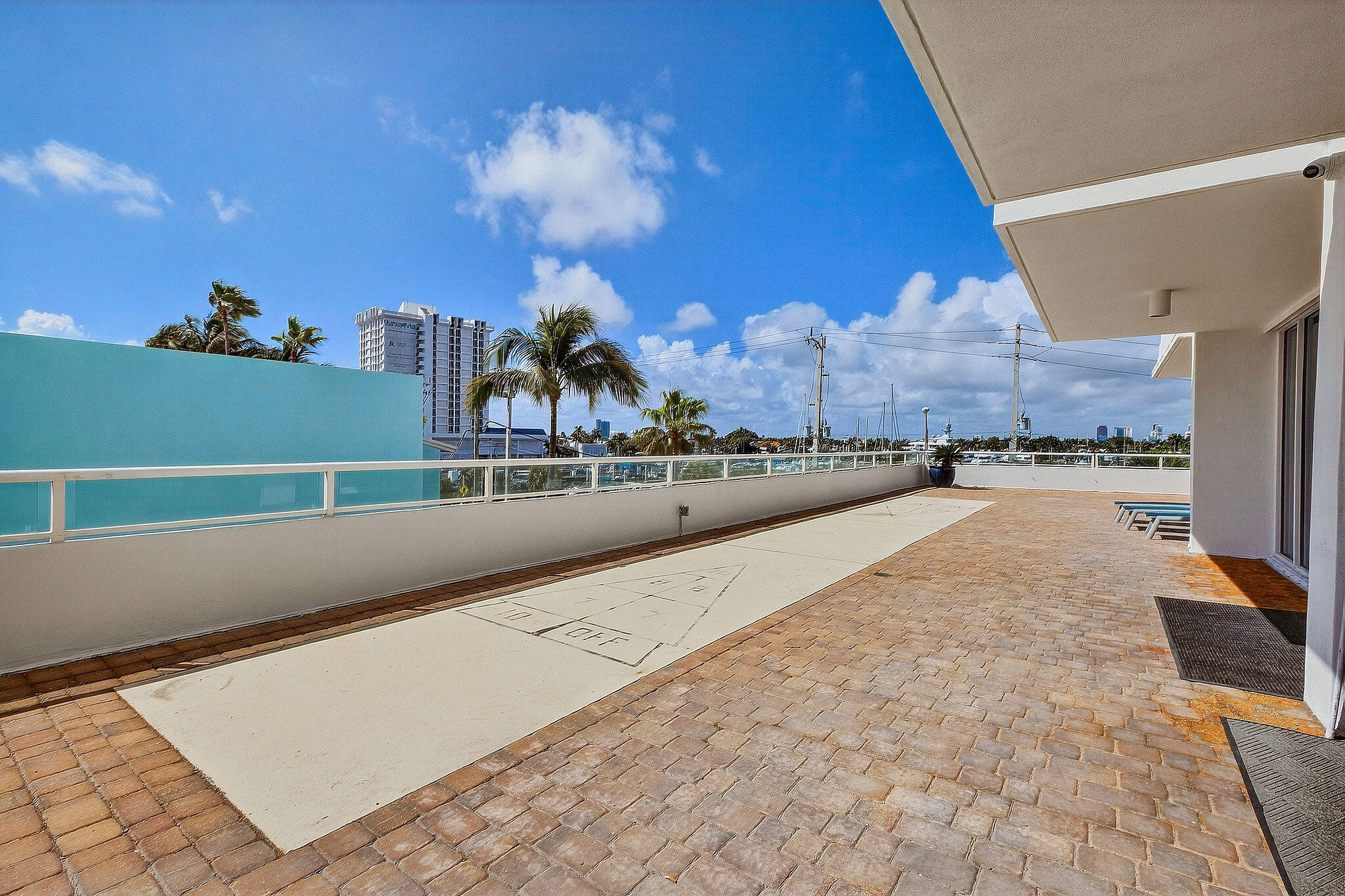 545 S Fort Lauderdale Beach Boulevard 1702 Property Photo 71