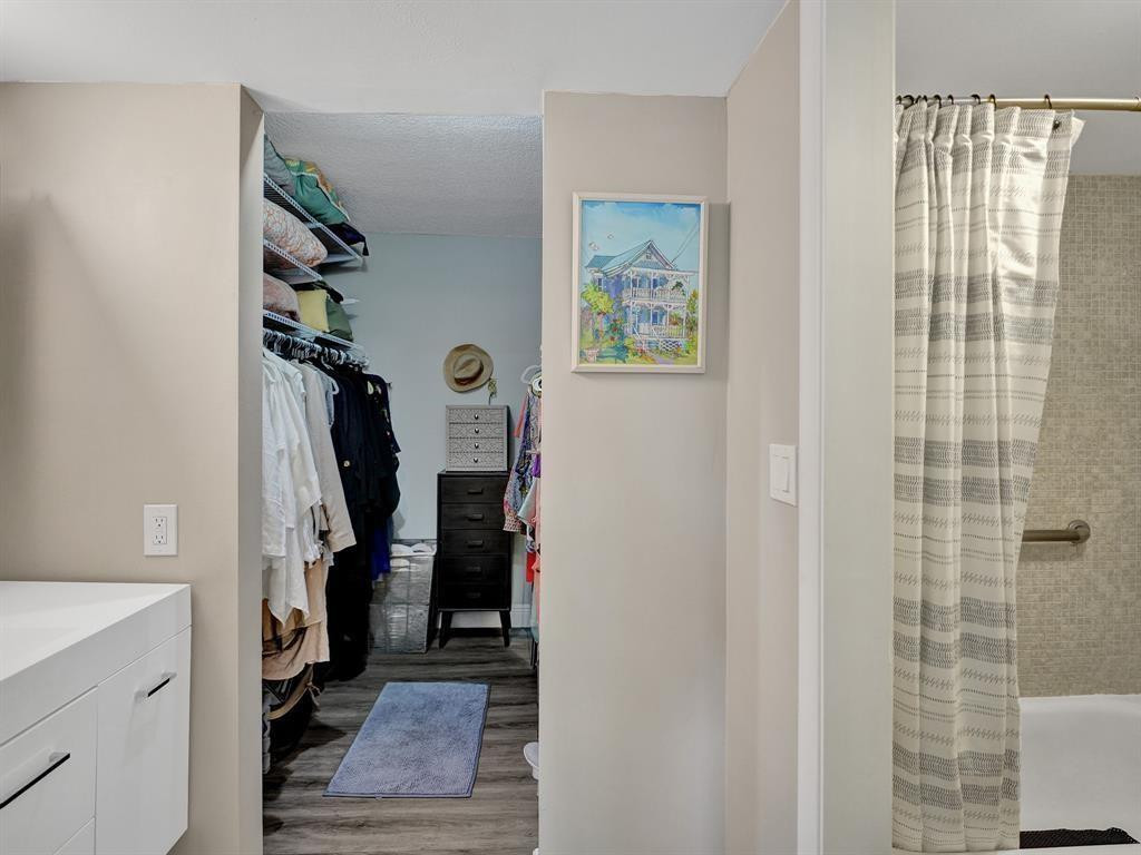 1301 River Reach Drive 201 Property Photo 17