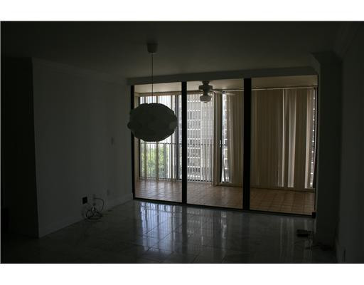 1915 Brickell Avenue 1104c Property Photo 5