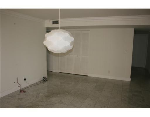 1915 Brickell Avenue 1104c Property Photo 6