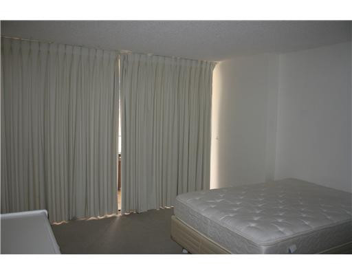 1915 Brickell Avenue 1104c Property Photo 9