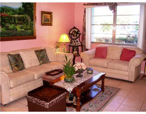 F1175062 Property Photo 1