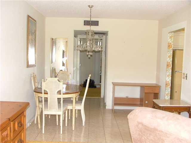 F1190837 Property Photo 1