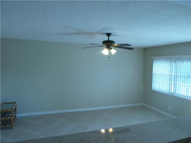 F1214861 Property Photo 1