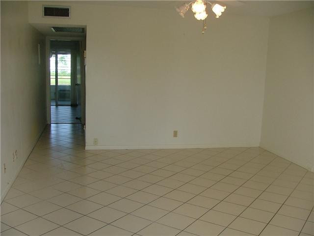 F1222752 Property Photo 1