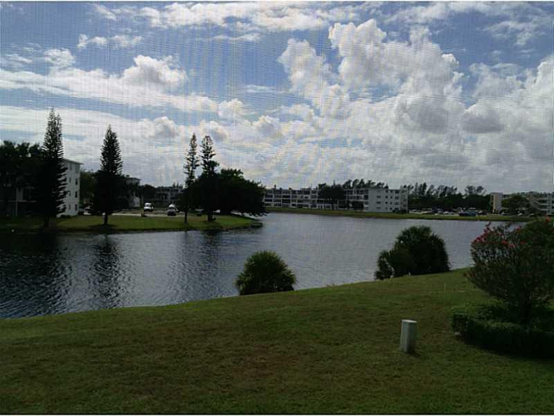 2086 Westbury H 2086, Deerfield Beach, Fl 33442 Property Photo 1
