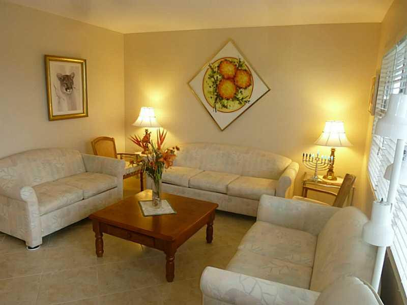 4009 Swansea A 4009, Deerfield Beach, Fl 33442 Property Photo 1