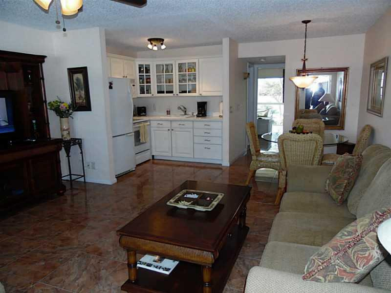 522 Durham R 522, Deerfield Beach, Fl 33442 Property Photo 1