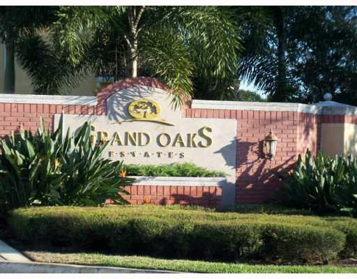 23 Grand Oaks Drive, Davie, Fl 33330 Property Photo 1