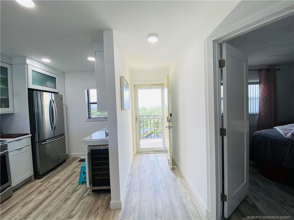 7440 S Ocean Drive 524a Property Photo 4