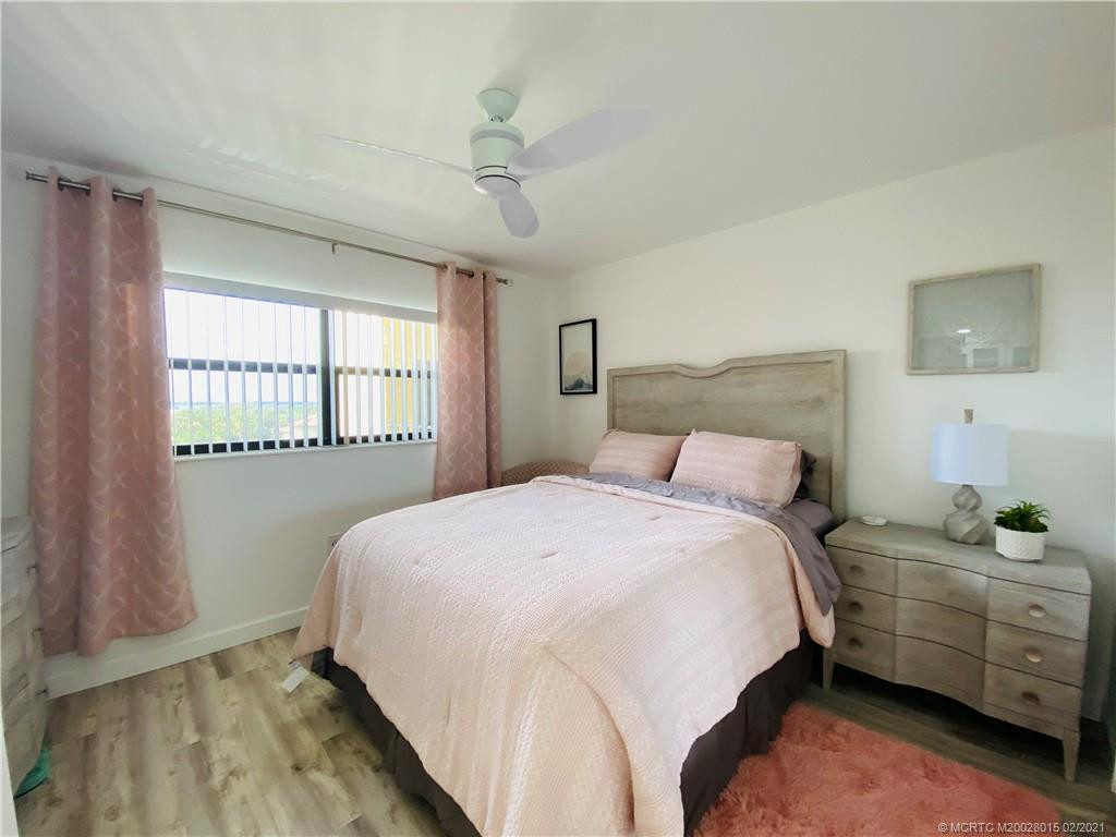 7440 S Ocean Drive 524a Property Photo 6
