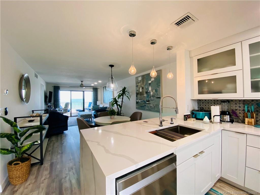 7440 S Ocean Drive 524a Property Photo 16