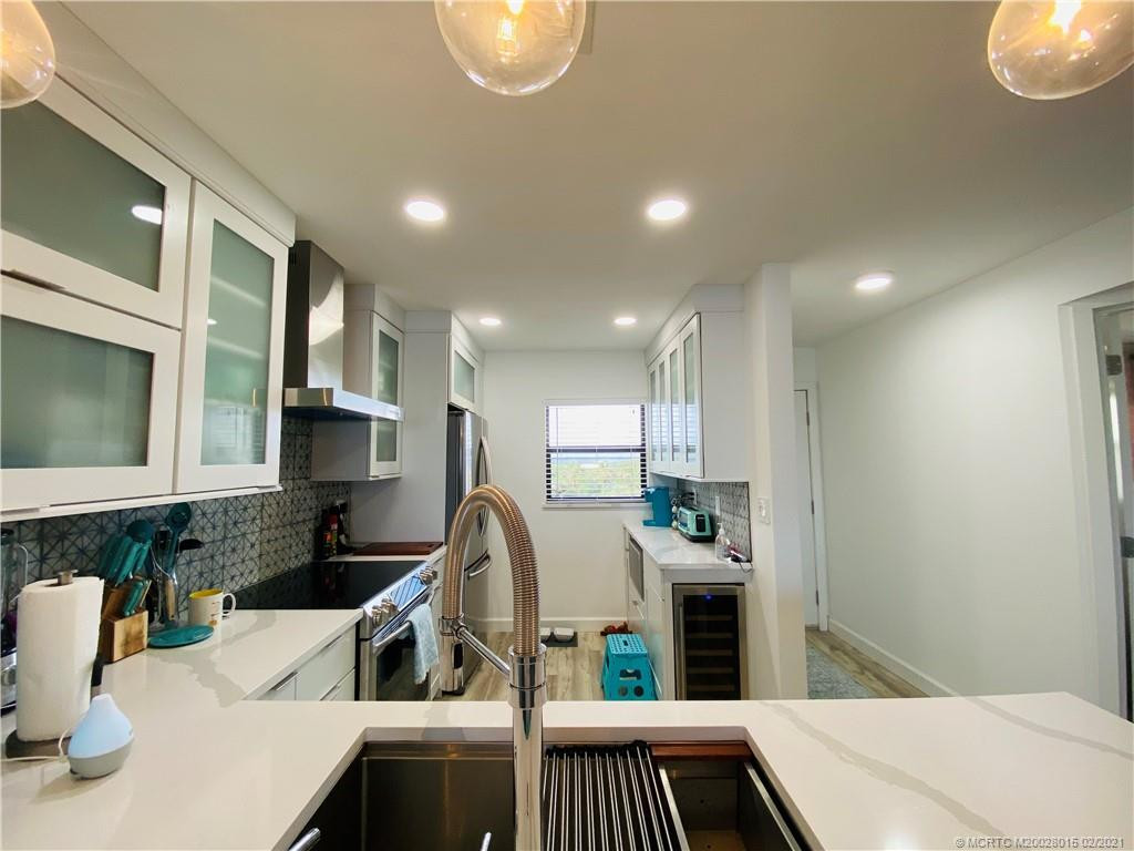 7440 S Ocean Drive 524a Property Photo 19