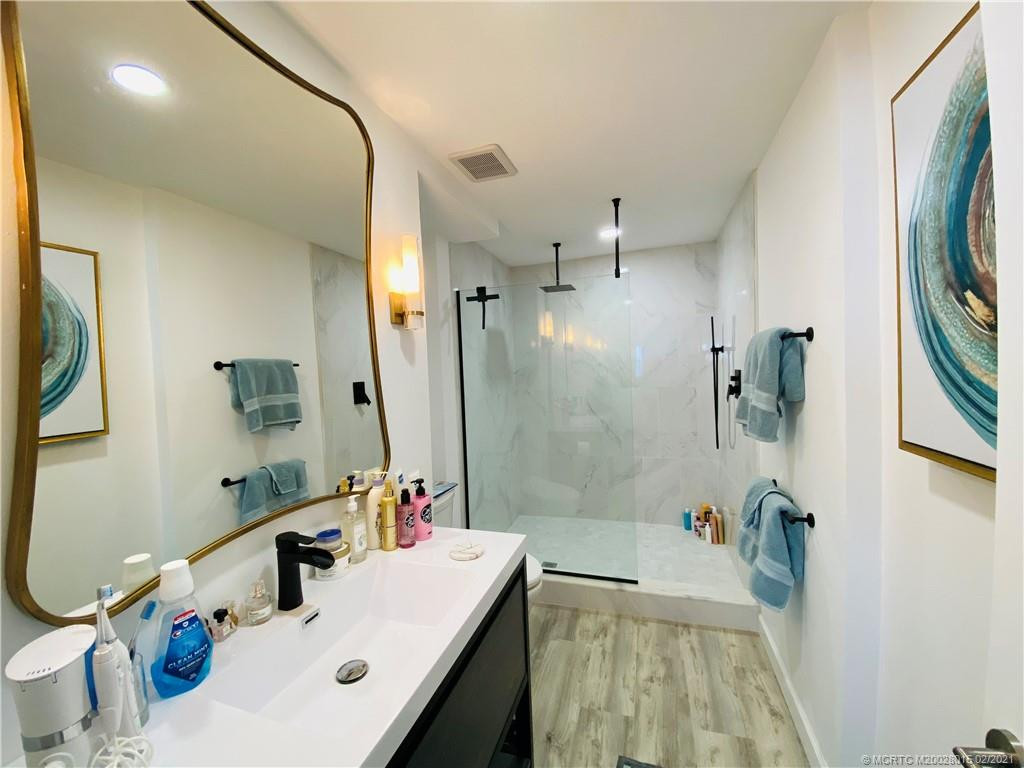 7440 S Ocean Drive 524a Property Photo 45