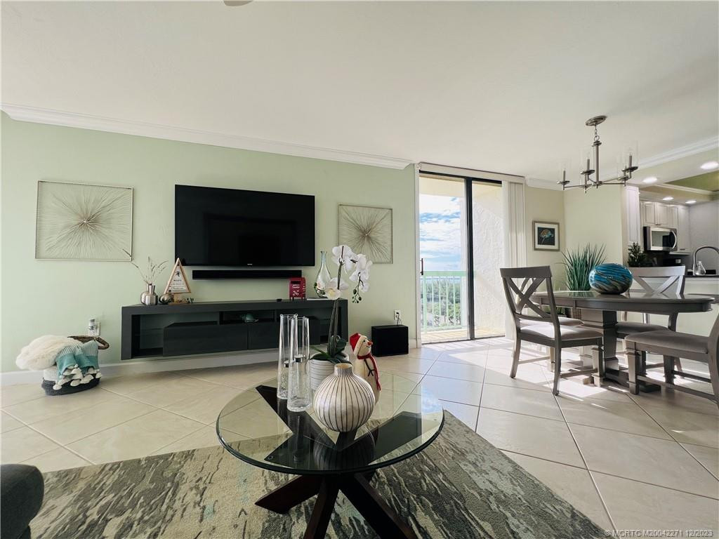 9900 S Ocean Drive 810 Property Photo 31