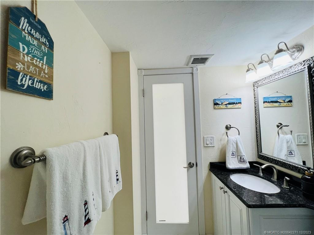 9900 S Ocean Drive 810 Property Photo 72