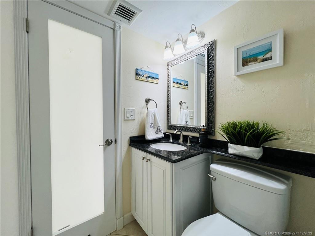 9900 S Ocean Drive 810 Property Photo 73