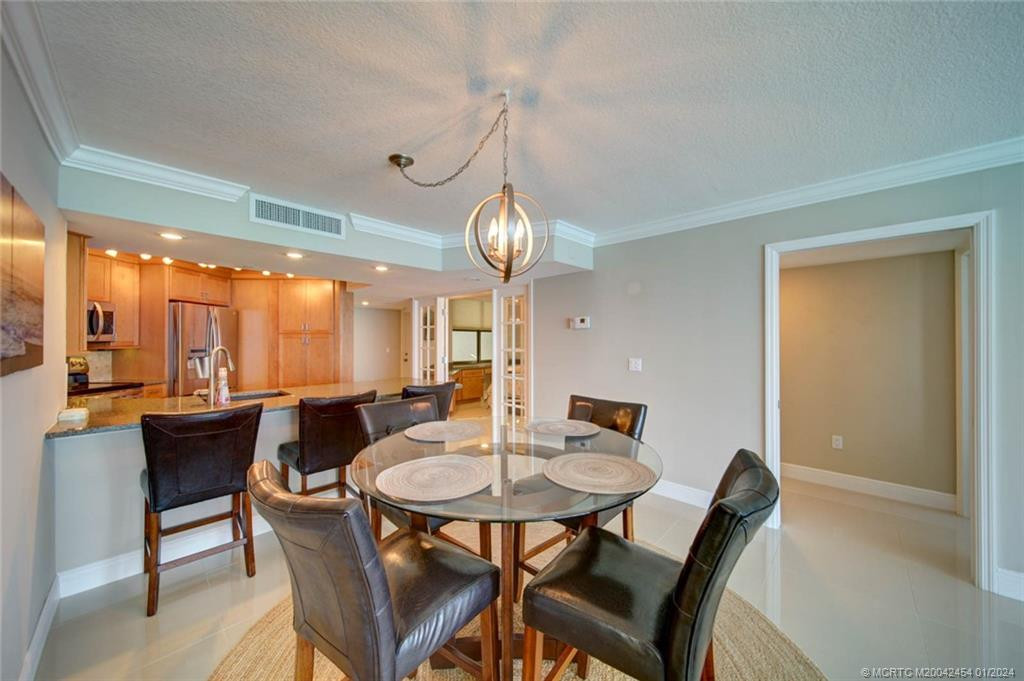 8800 S Ocean Drive 905 Property Photo 15
