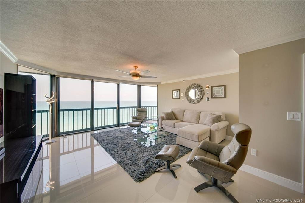 8800 S Ocean Drive 905 Property Photo 16