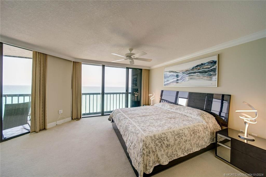 8800 S Ocean Drive 905 Property Photo 24