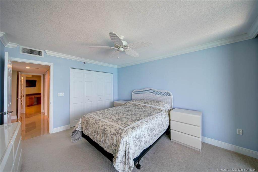 8800 S Ocean Drive 905 Property Photo 32