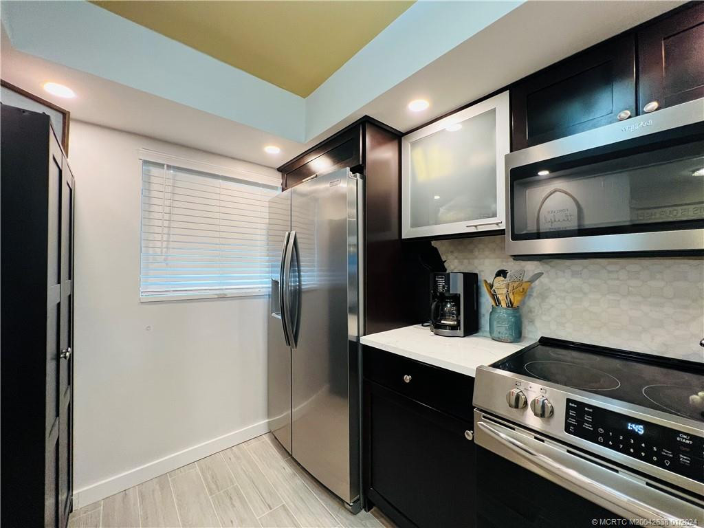 10102 S Ocean Drive 307a Property Photo 6