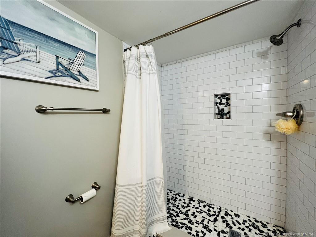10102 S Ocean Drive 307a Property Photo 32