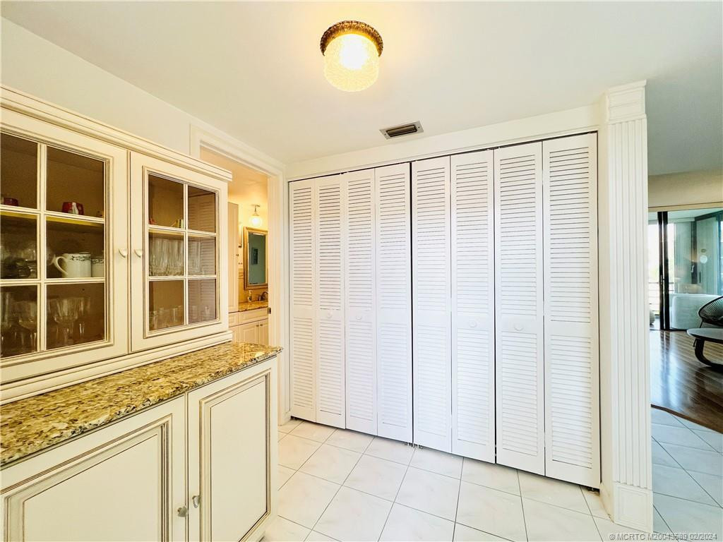 3442 Ne Causeway Boulevard 302 Property Photo 5
