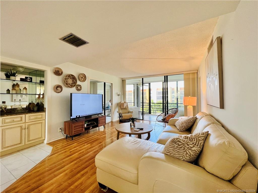 3442 Ne Causeway Boulevard 302 Property Photo 22