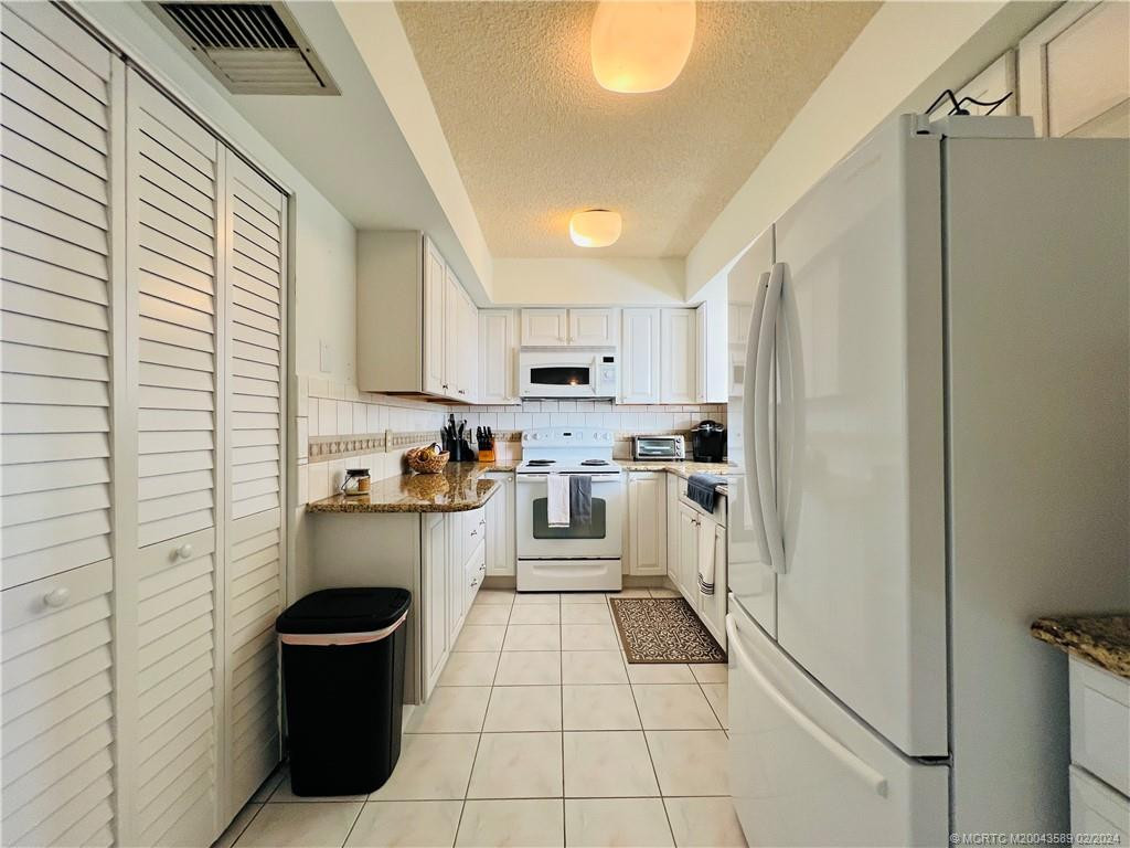 3442 Ne Causeway Boulevard 302 Property Photo 46