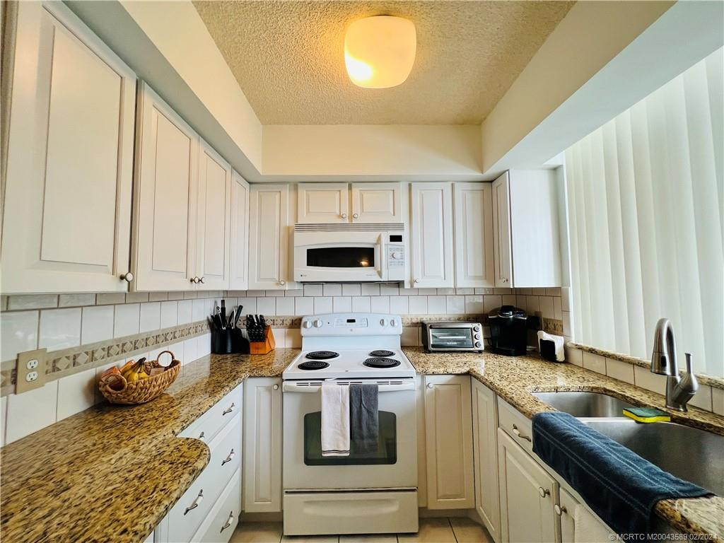 3442 Ne Causeway Boulevard 302 Property Photo 49