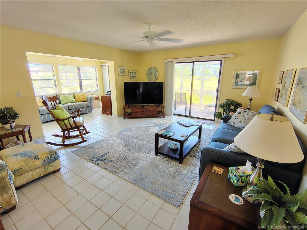M20045164 Property Photo 12