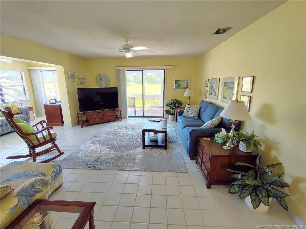 M20045164 Property Photo 15