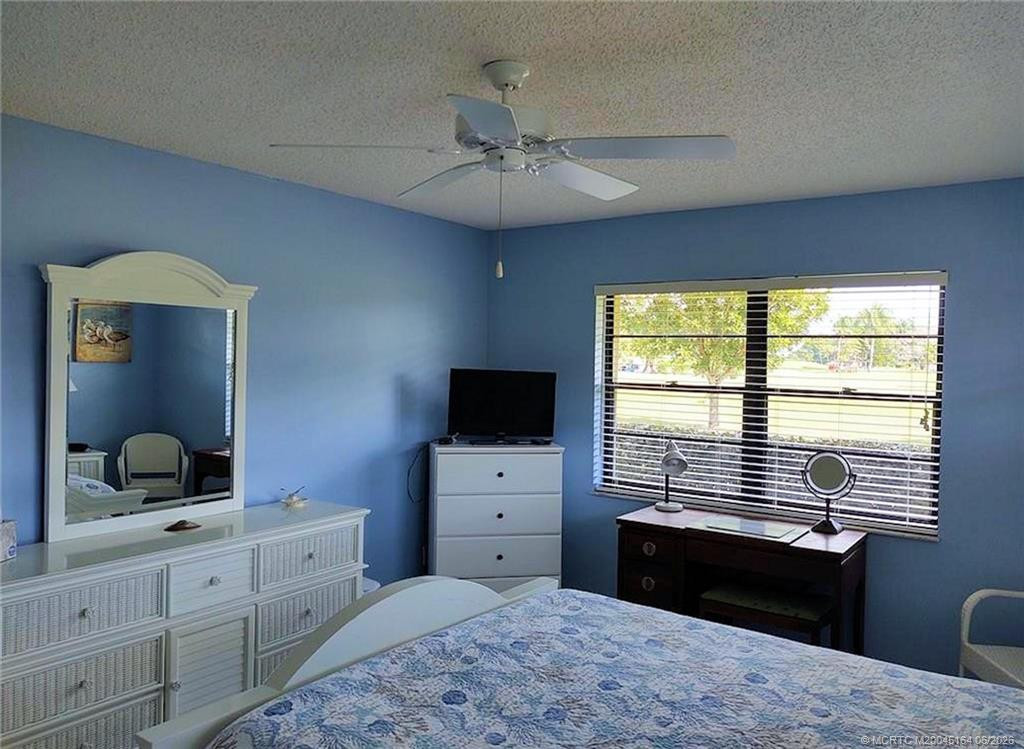 M20045164 Property Photo 33