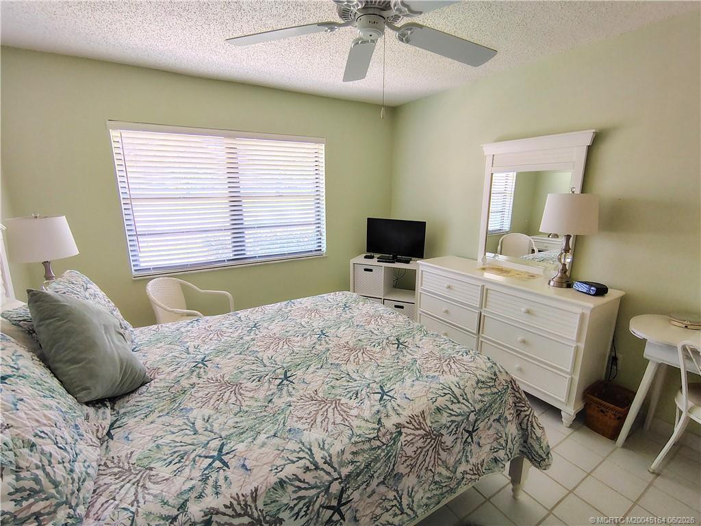 M20045164 Property Photo 41