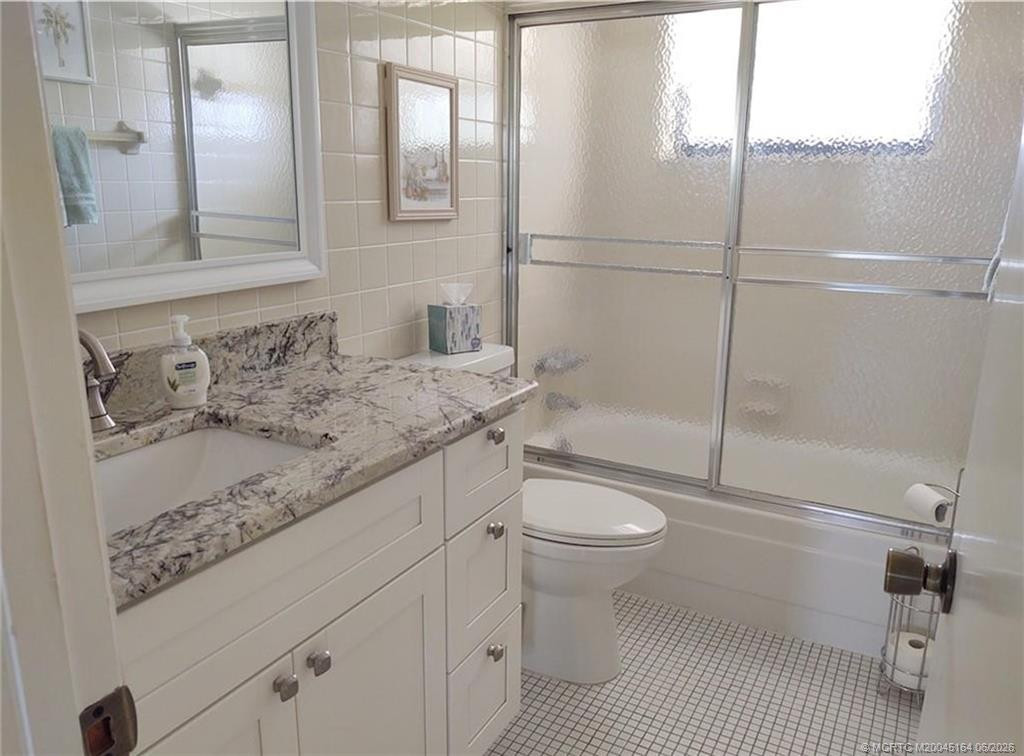 M20045164 Property Photo 48