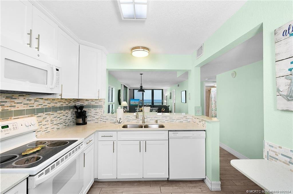 M20046976 Property Photo 6