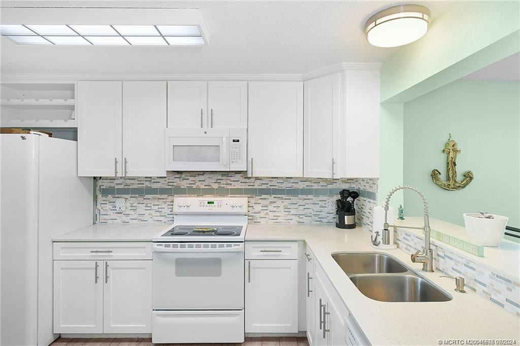 M20046976 Property Photo 10