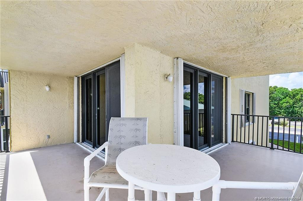 M20046976 Property Photo 25