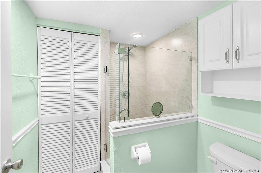 M20046976 Property Photo 31