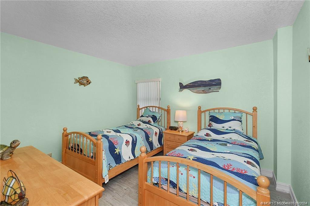 M20046976 Property Photo 35