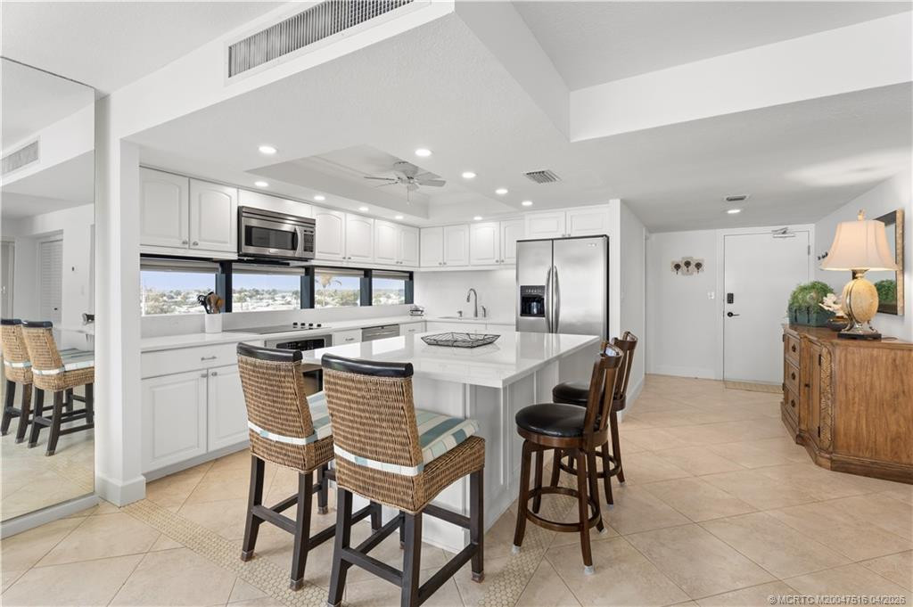 10410 S Ocean Drive 309 Property Photo 6