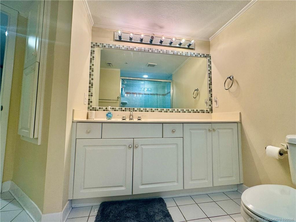 3880 N Highway A1a 403 Property Photo 23