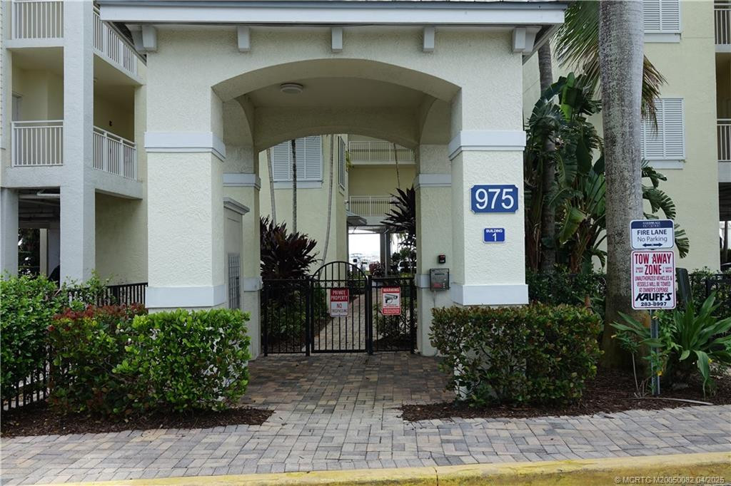 975 NW Flagler Avenue 306 Property Photo 1