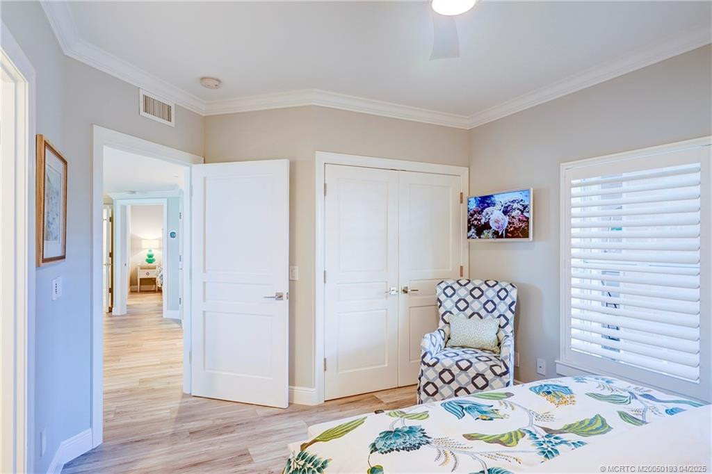 5799 Ne Island Cove Way 1104 Property Photo 28