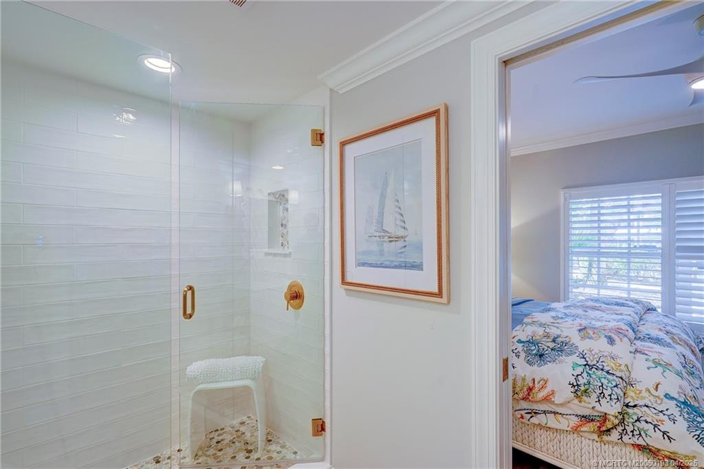 5799 Ne Island Cove Way 1104 Property Photo 37