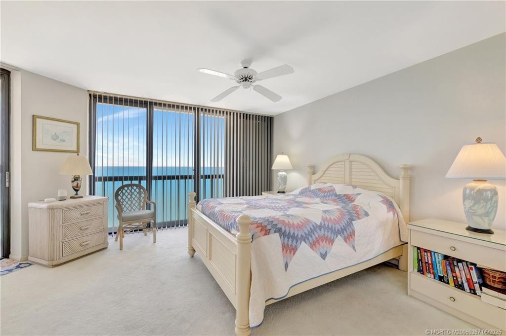 9500 S Ocean Drive Higher Floor Property Photo 8