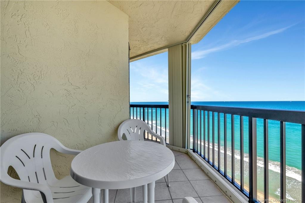 9500 S Ocean Drive Higher Floor Property Photo 23