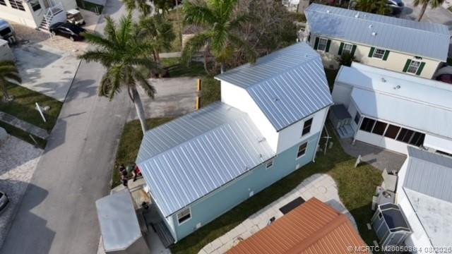 1156 Nettles Boulevard Property Photo 4