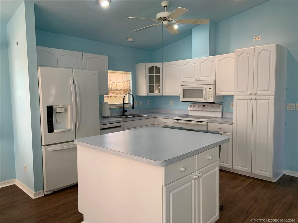 1156 Nettles Boulevard Property Photo 15